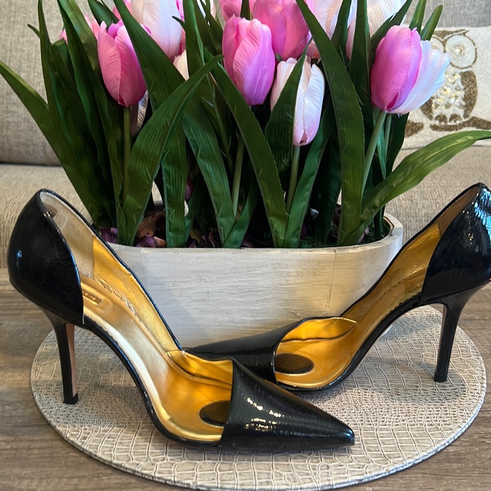 Report signature collection patent leather pumps approx 3 inch heels